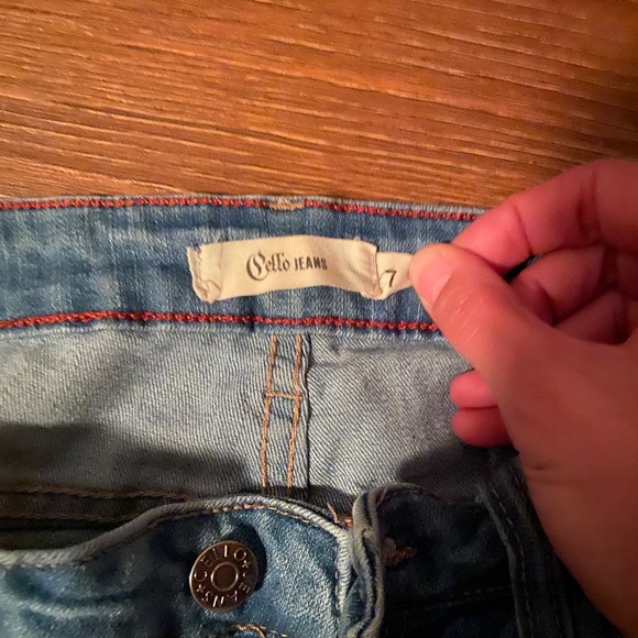 Women’s Blue Jeans - Picture 2 of 2